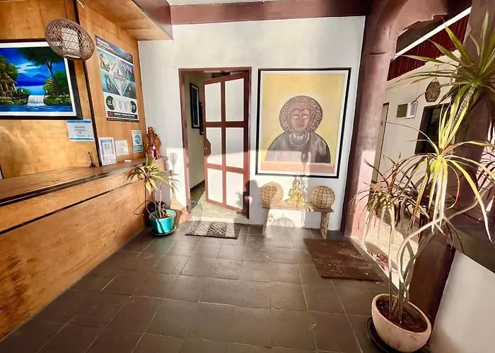 Seaside Hostel Malapascua