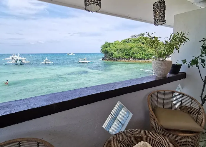 Seaside Hostel Malapascua